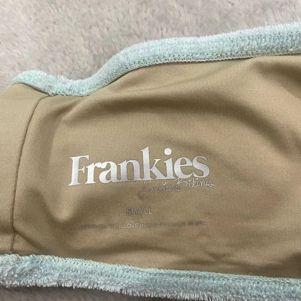 Frankie’s Bikini Top Size Small - Picture 4 of 5